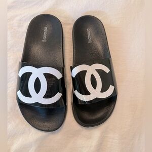 C’s H&M black clear slides